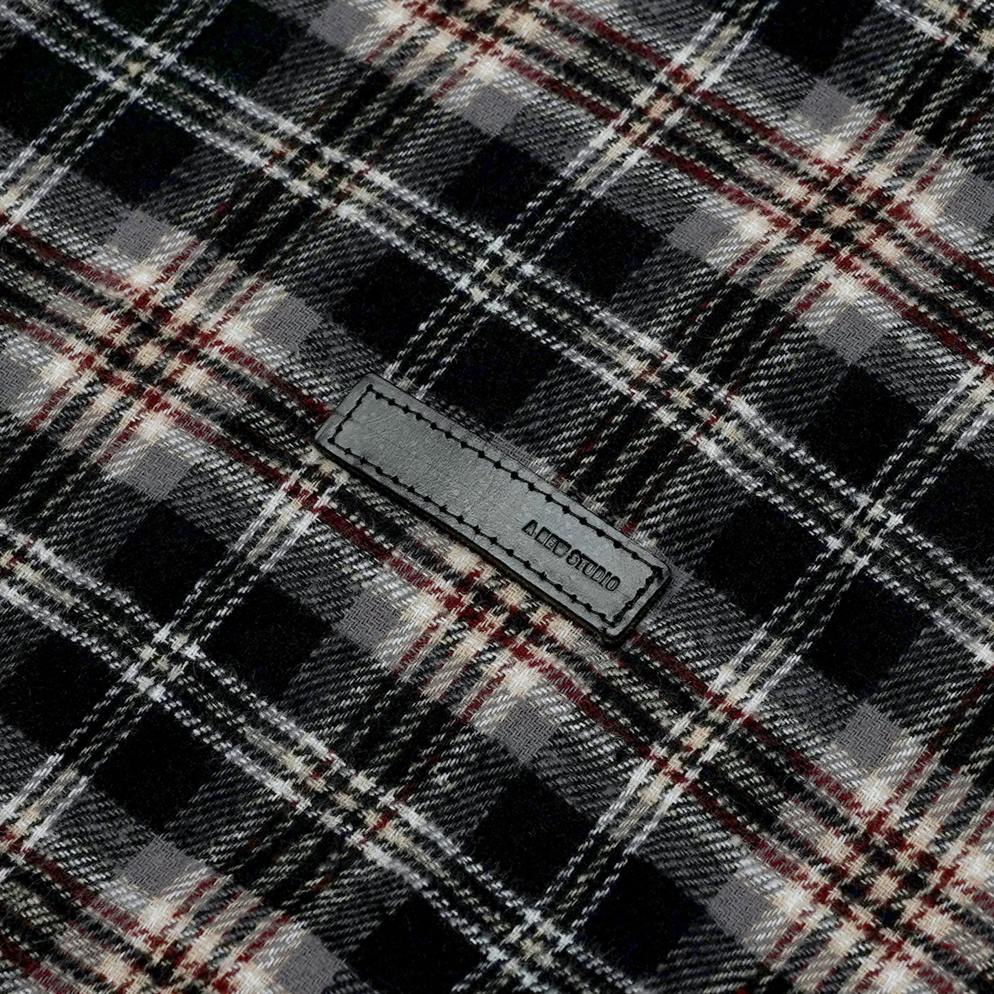 ANS Van Plaid Shirt - Black Red